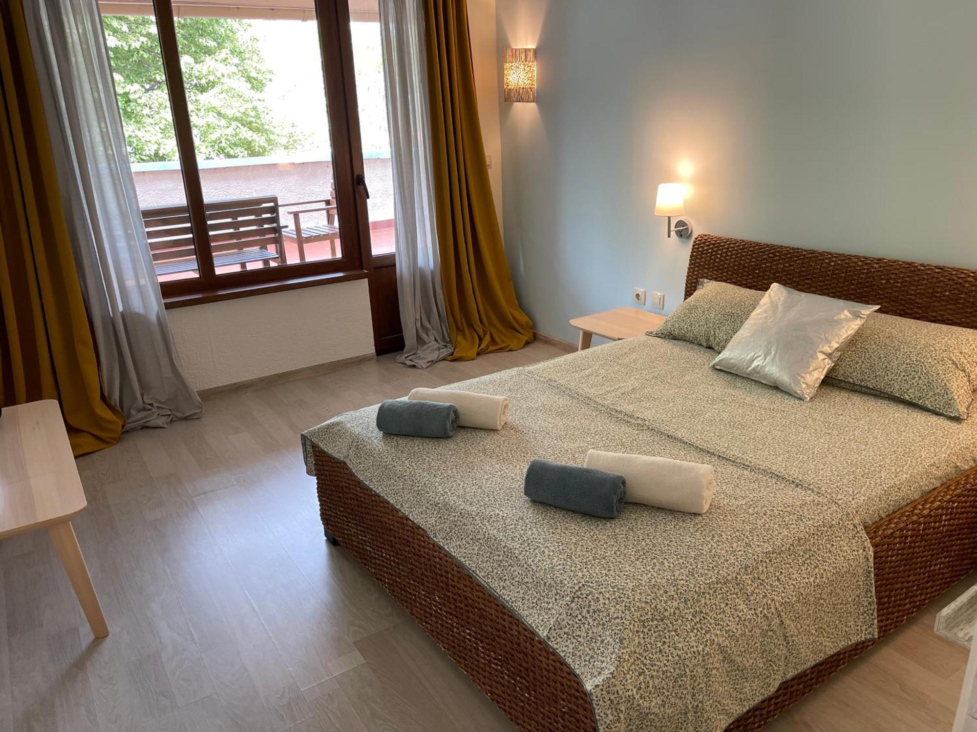 Amadina Garden Hotel Lozenets Eksteriør billede